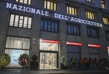 Milano ricorda vittime strage Piazza Fontana Banca Nazionale dell'Agricoltura