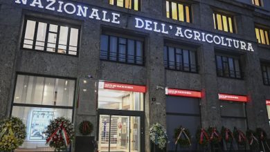 Milano ricorda vittime strage Piazza Fontana Banca Nazionale dell'Agricoltura