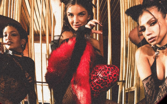 Elettra Lamborghini video Miaw wau