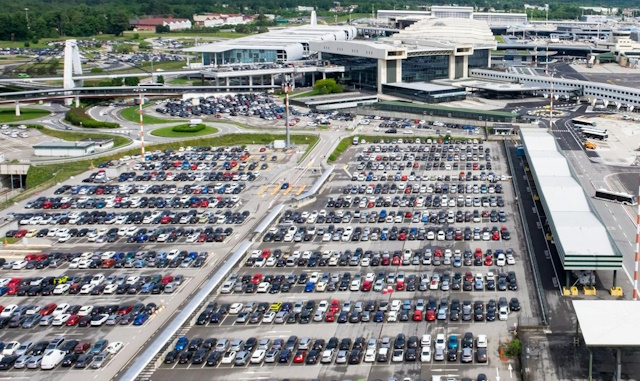 parcheggio aeroporto di Milano Malpensa