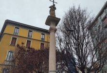 Colonna Santa Maria Maddalena piazza De Angeli