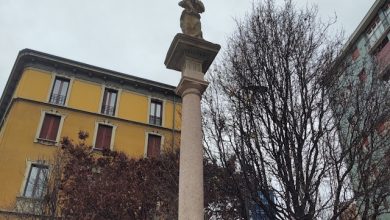 Colonna Santa Maria Maddalena piazza De Angeli